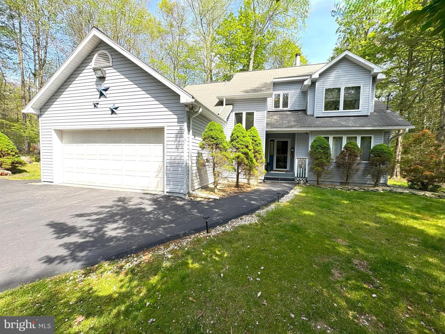 1010 Redlawn Lane photo 1