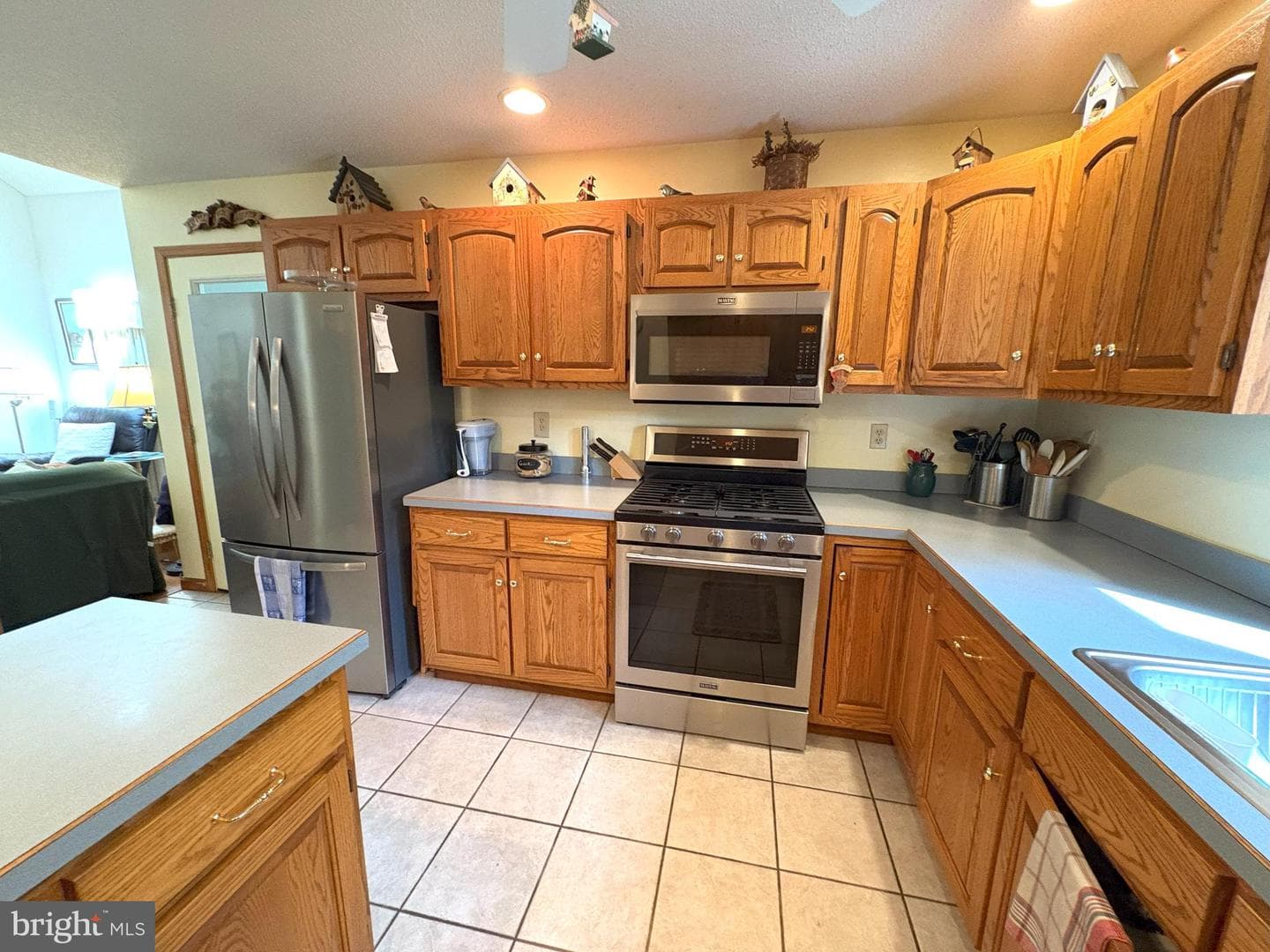 1010 Redlawn Lane photo 4