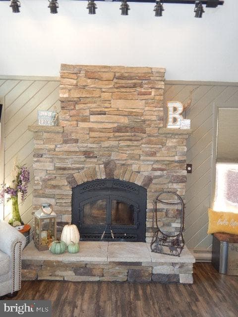 75 Woodhill Lane photo 9