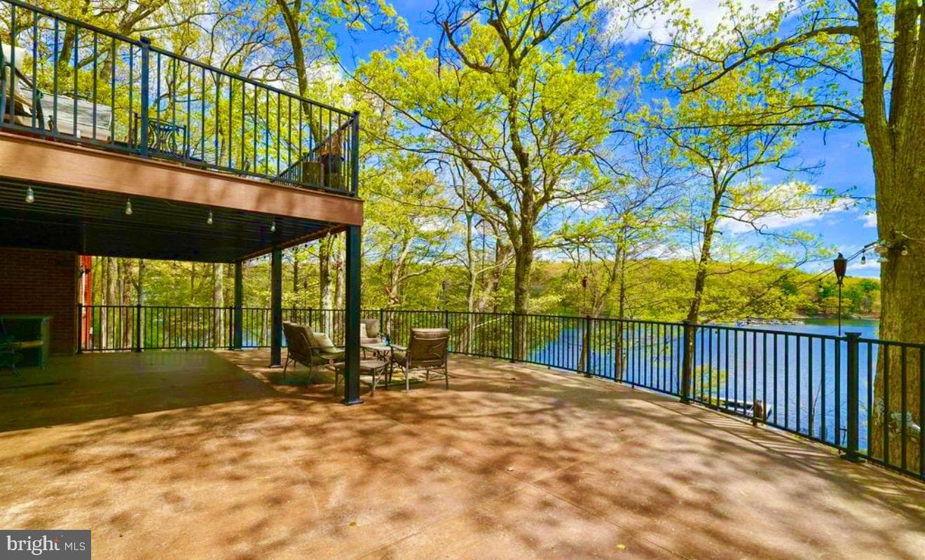 84 Lakeview Dr photo 39