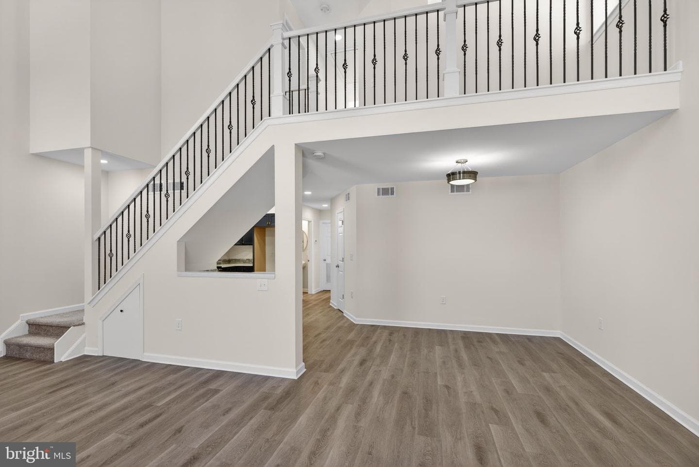 1073 Westside Drive photo 35