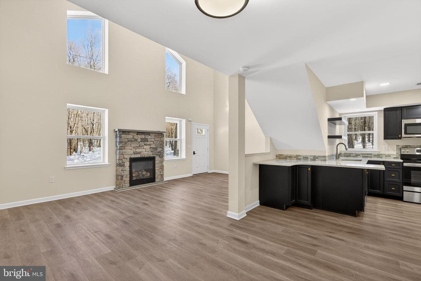 1073 Westside Drive photo 39