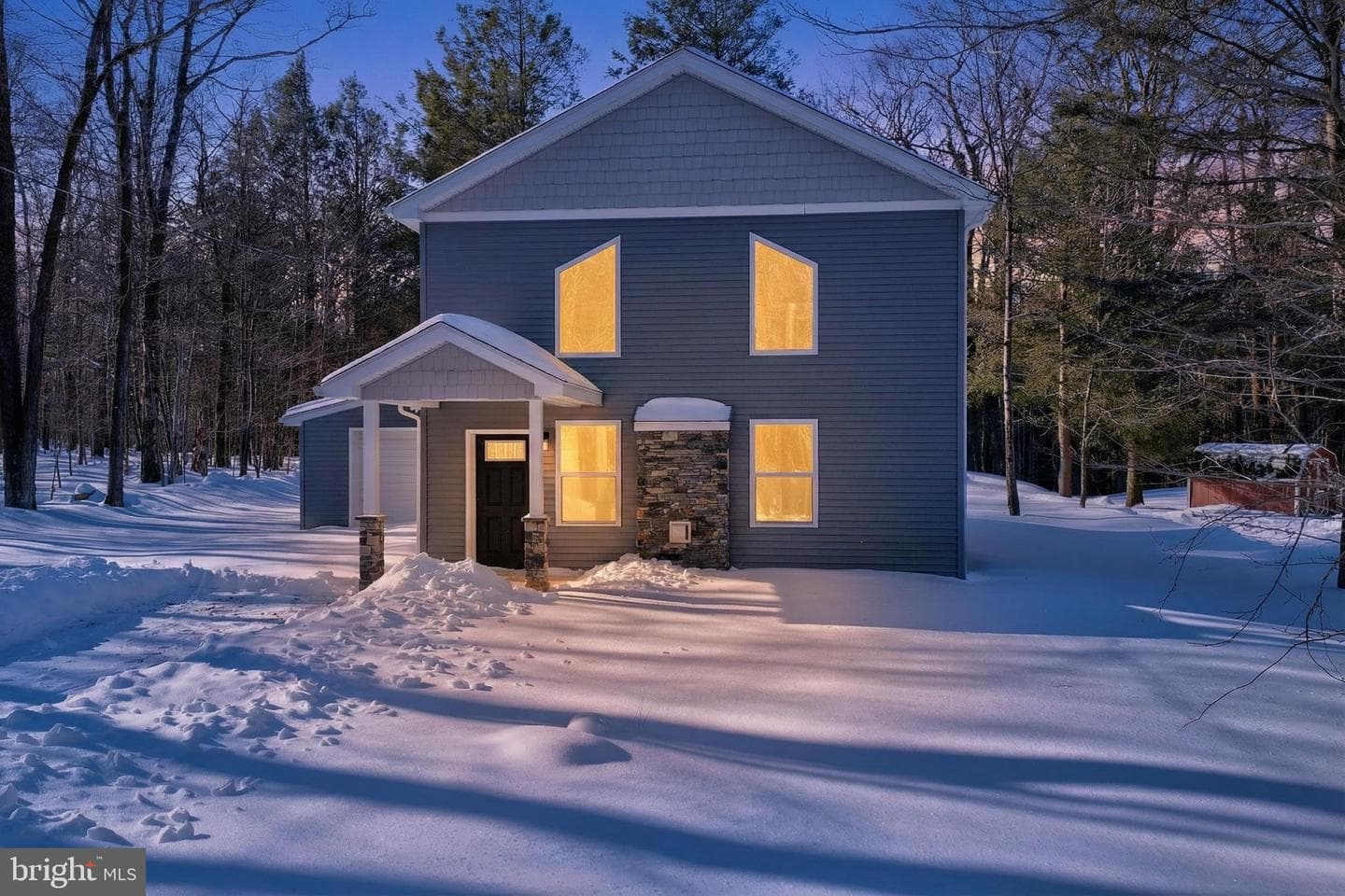 1073 Westside Drive photo 4