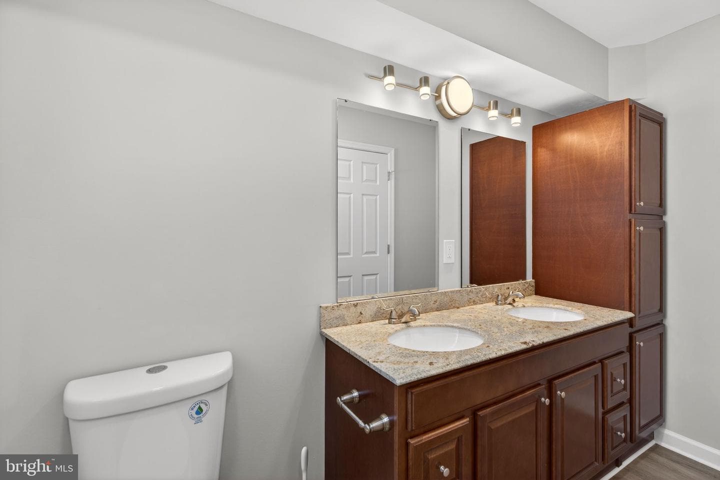 1073 Westside Drive photo 54