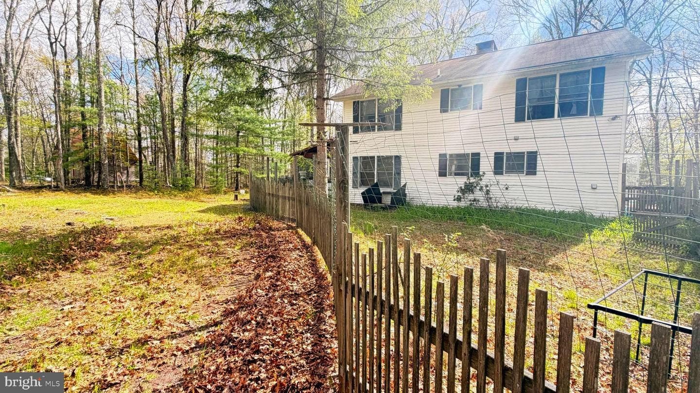 121 Ledgewood Dr photo 10
