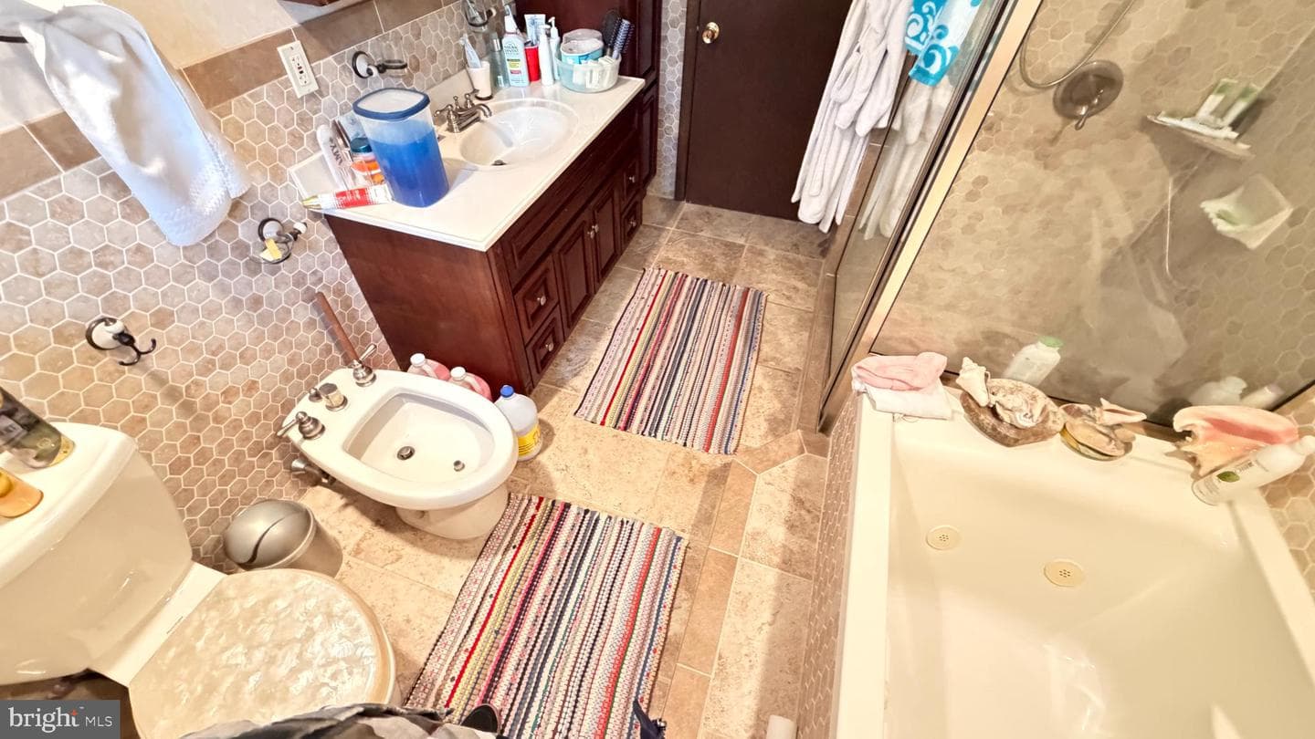 121 Ledgewood Dr photo 22