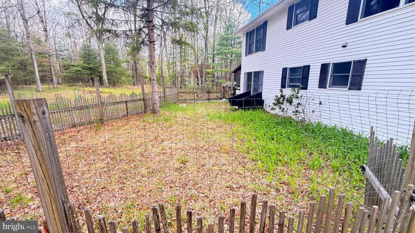 121 Ledgewood Dr photo 9