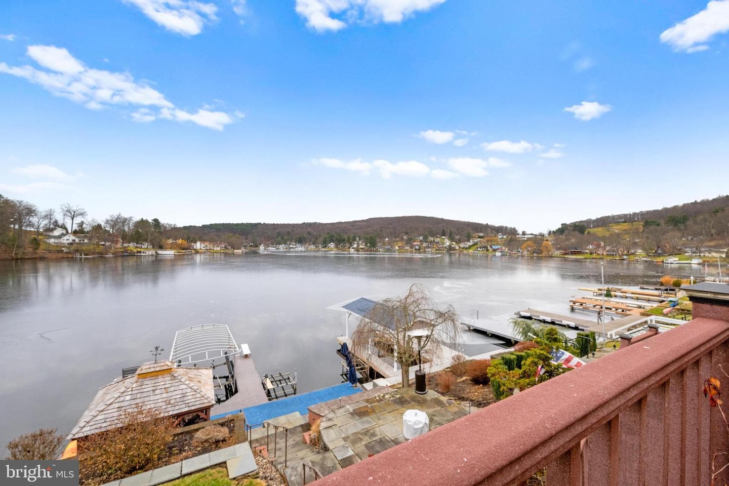 327 Marina Lane photo 7