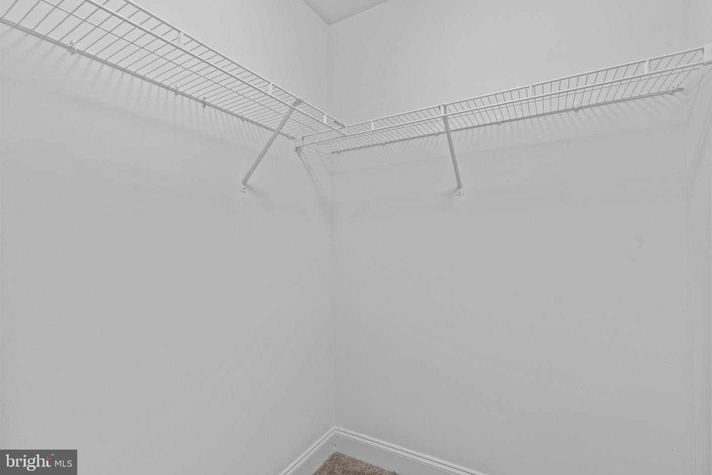 1595 Winsford Lane photo 56