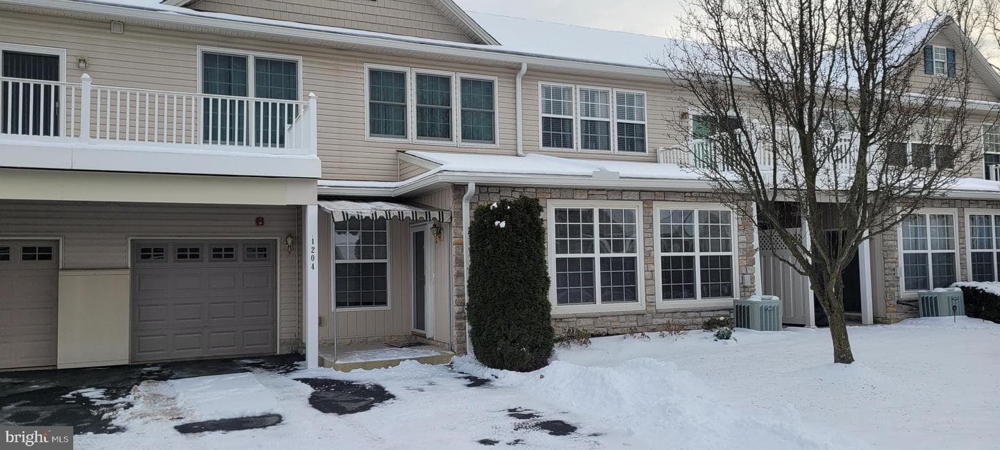 1204 Crestview Lane photo 3