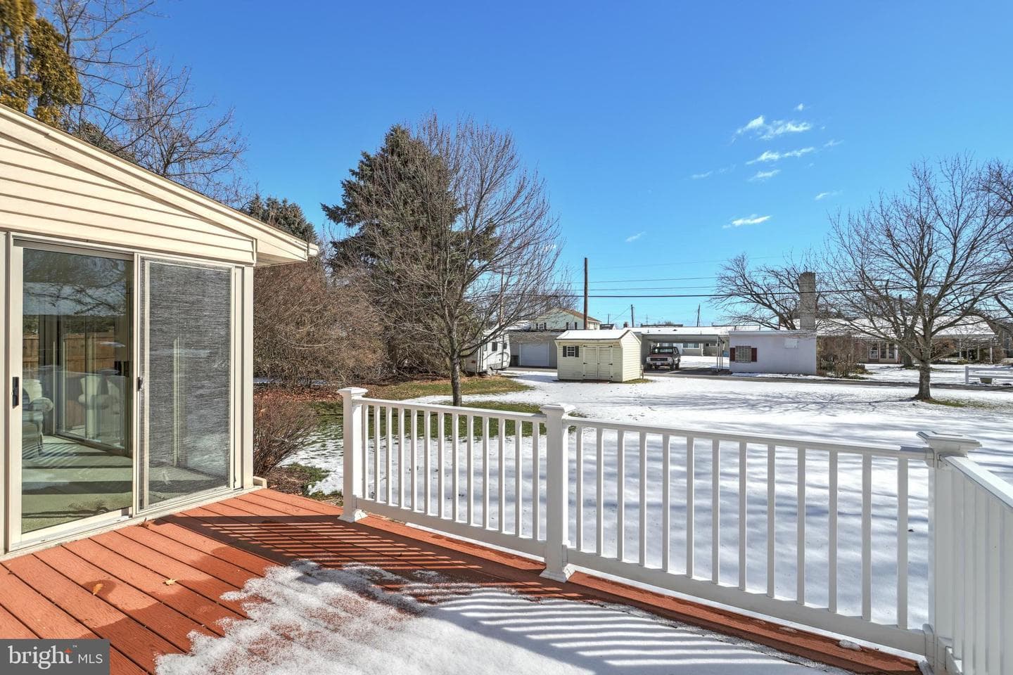 1209 E Walnut Street photo 10