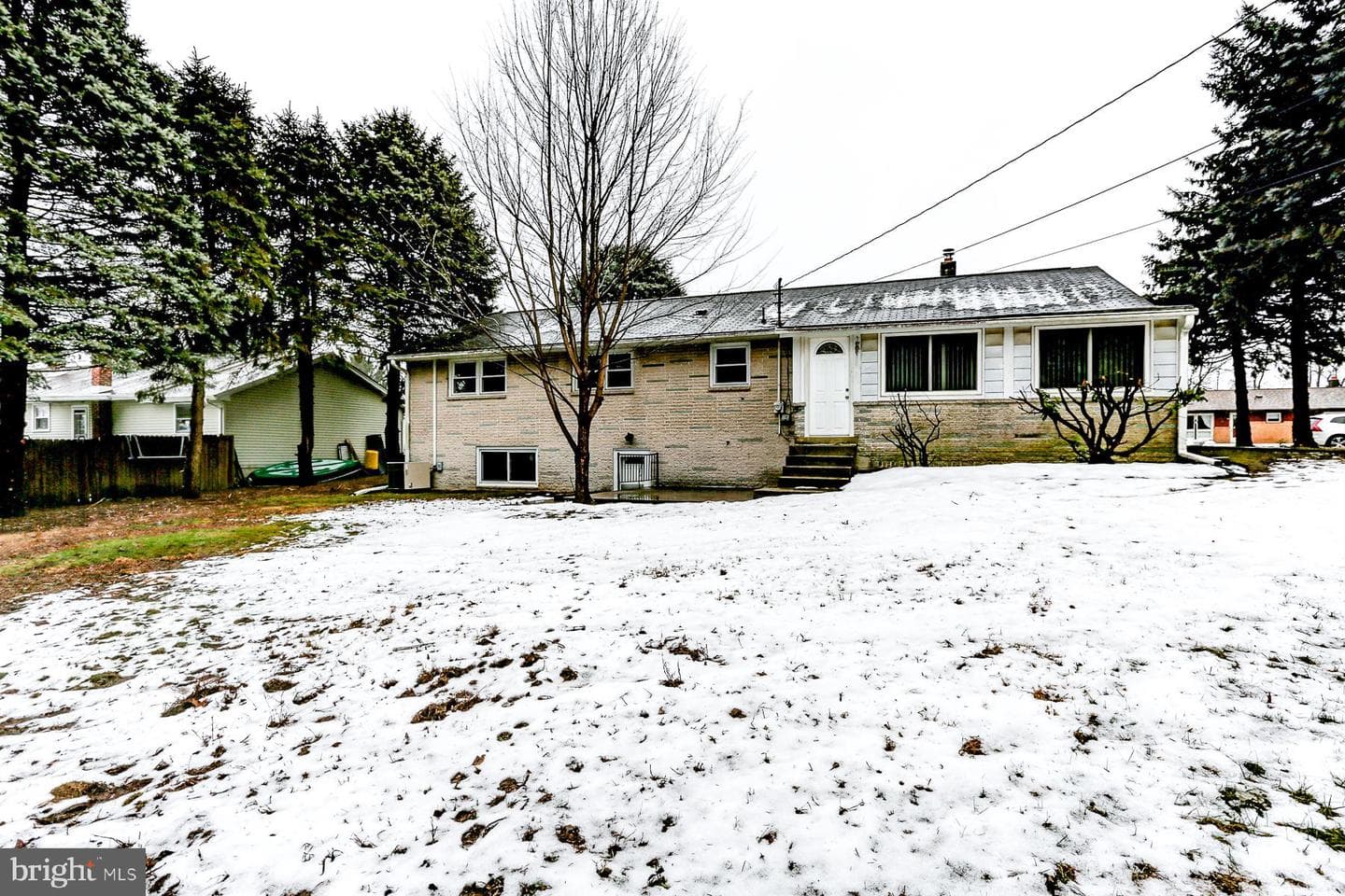 309 Hillcrest Drive photo 27