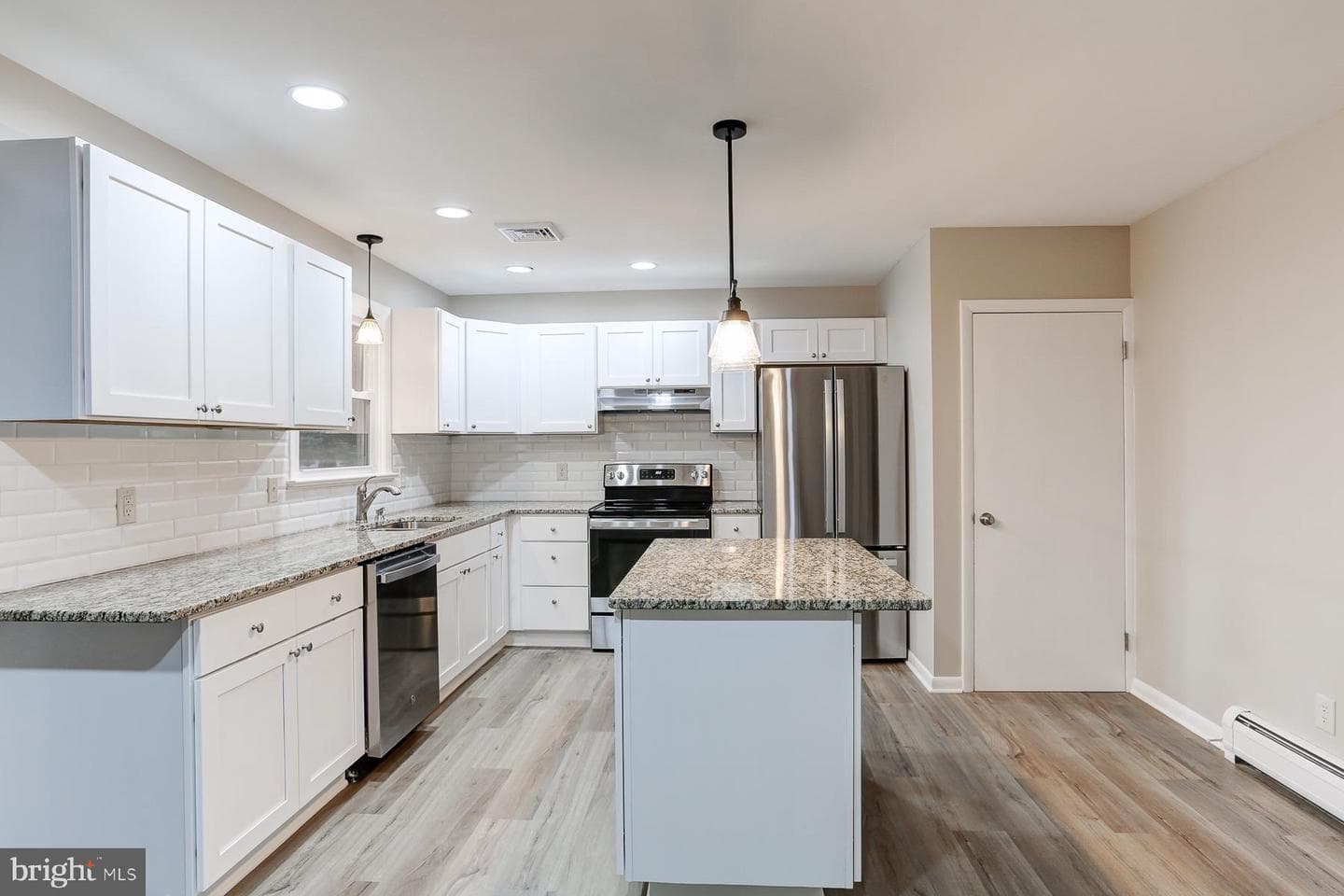 309 Hillcrest Drive photo 6