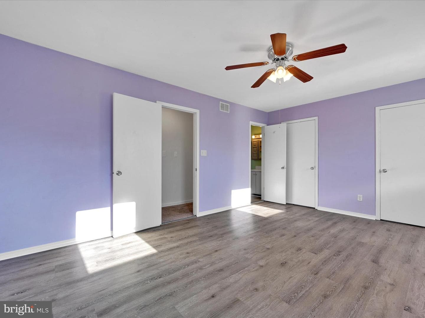 5 Stuart Circle photo 16