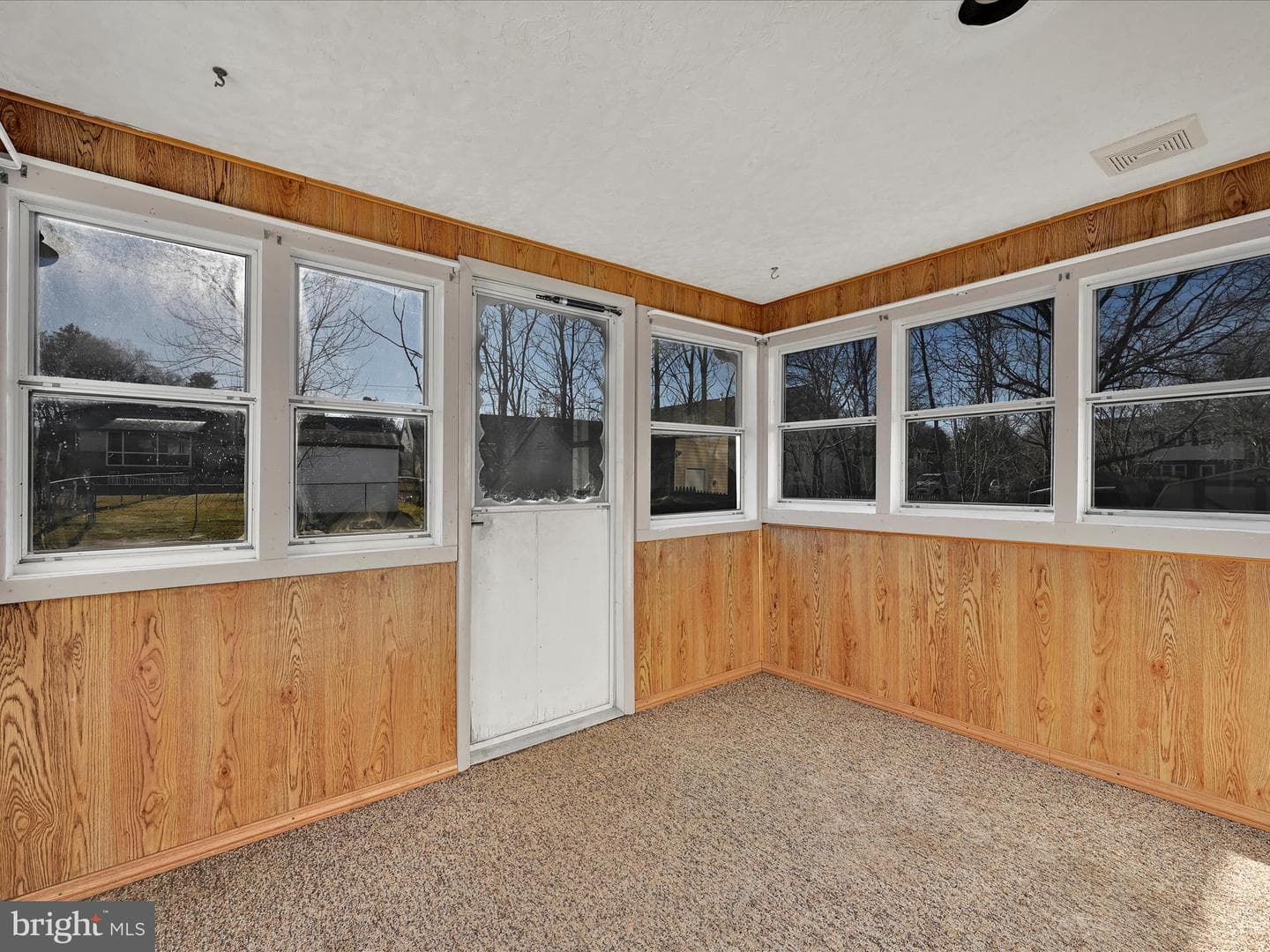 5 Stuart Circle photo 21