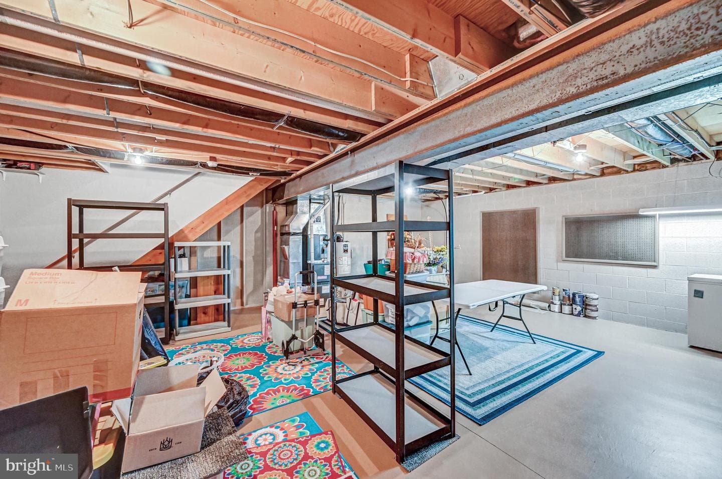 550 E Walnut Street photo 29