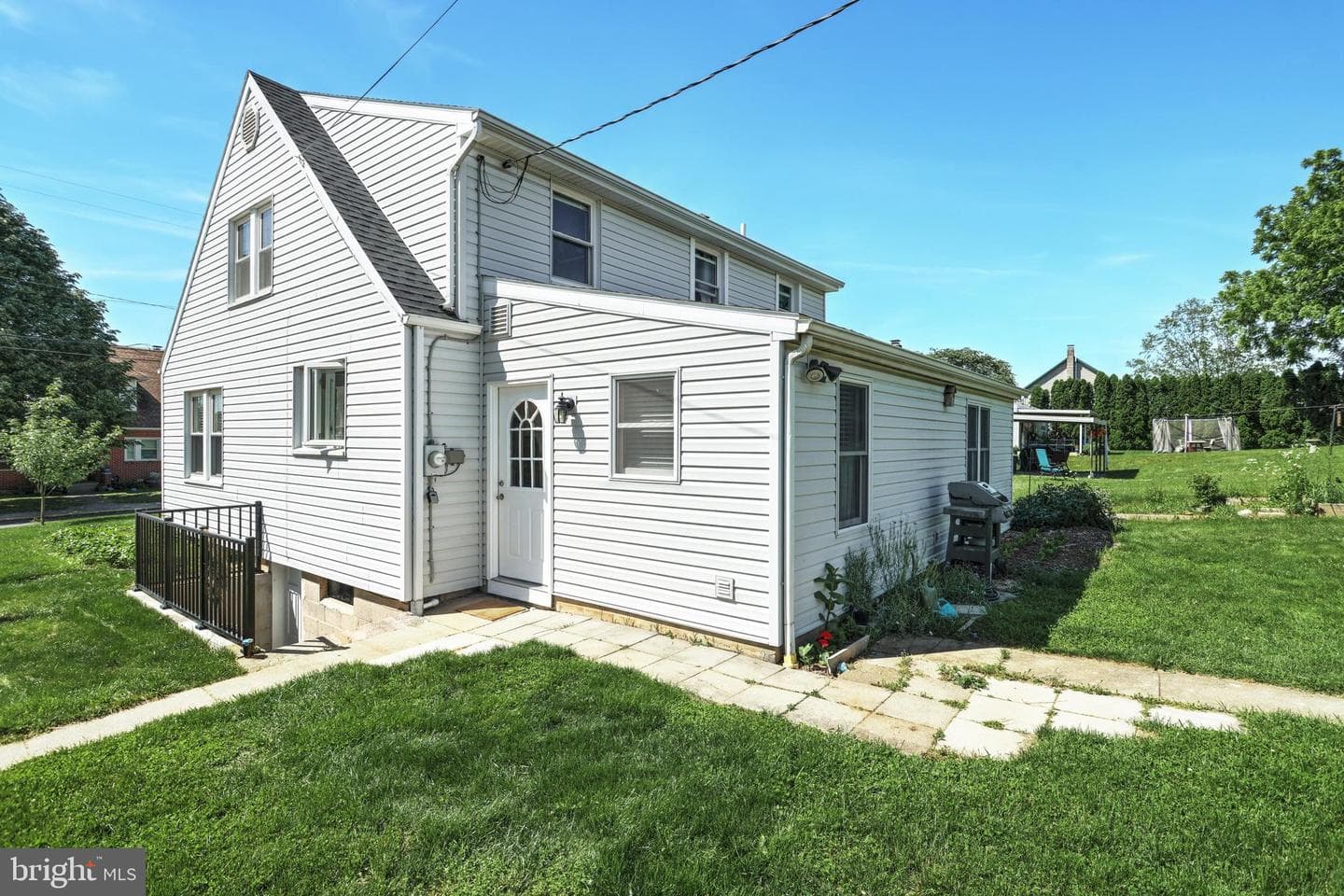 245 S Charles Street photo 4