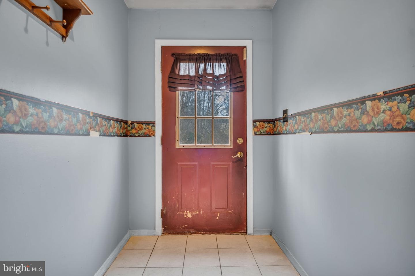 1142 Trinity North Road photo 17