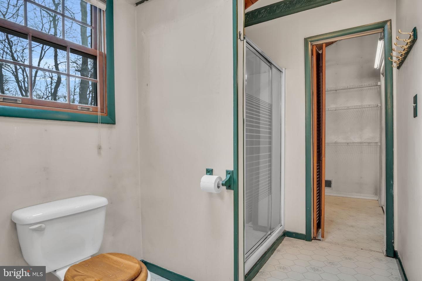 1142 Trinity North Road photo 30