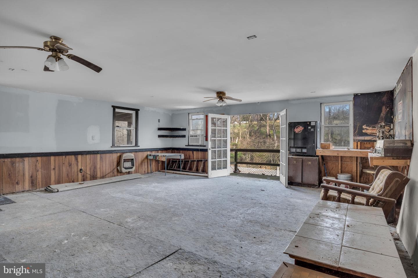 1142 Trinity North Road photo 48
