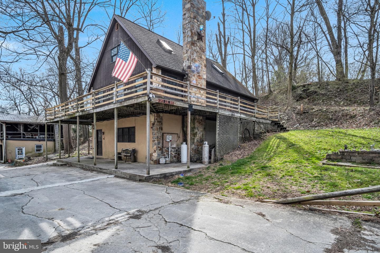 1142 Trinity North Road photo 5