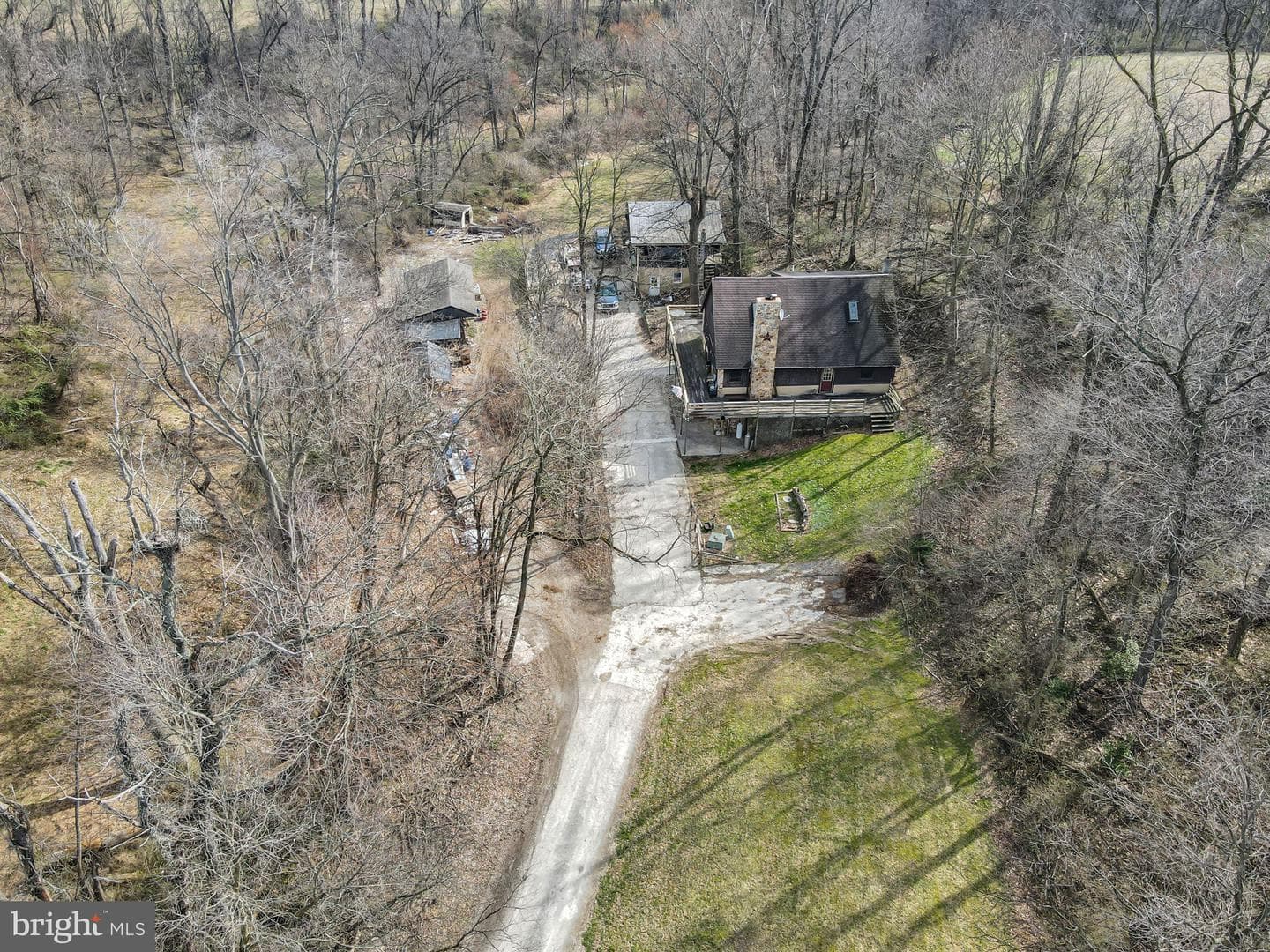 1142 Trinity North Road photo 62