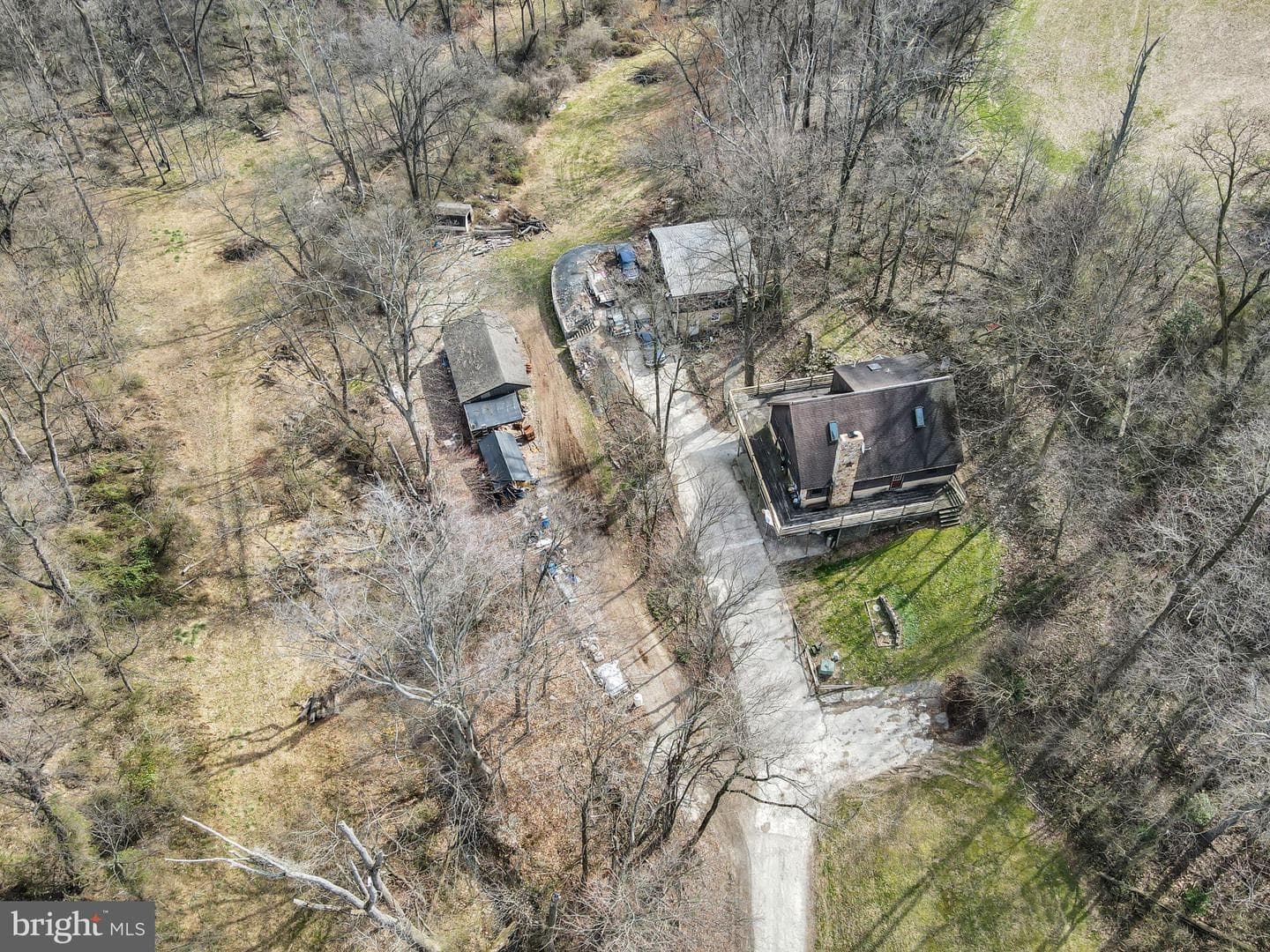 1142 Trinity North Road photo 63