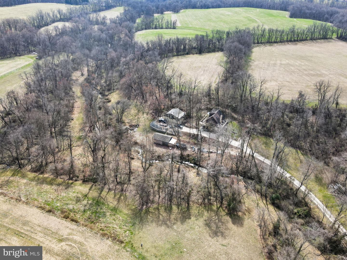 1142 Trinity North Road photo 73