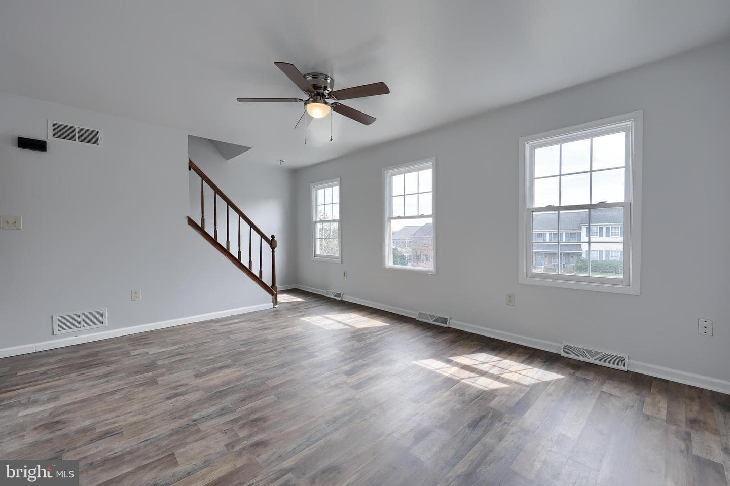165 Robin Hill Circle photo 11