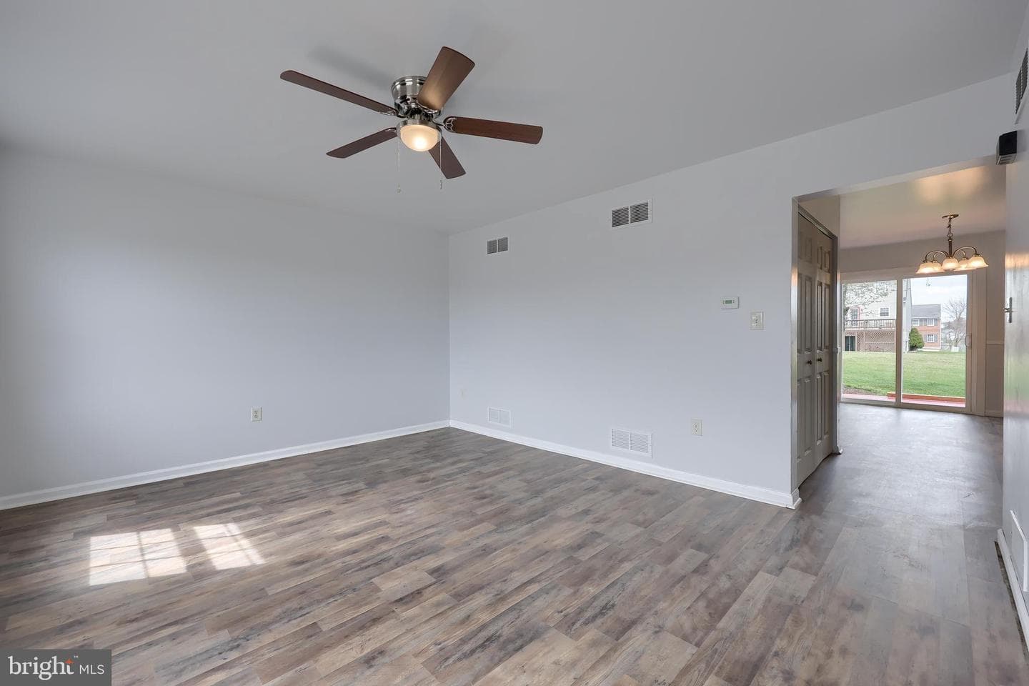 165 Robin Hill Circle photo 14