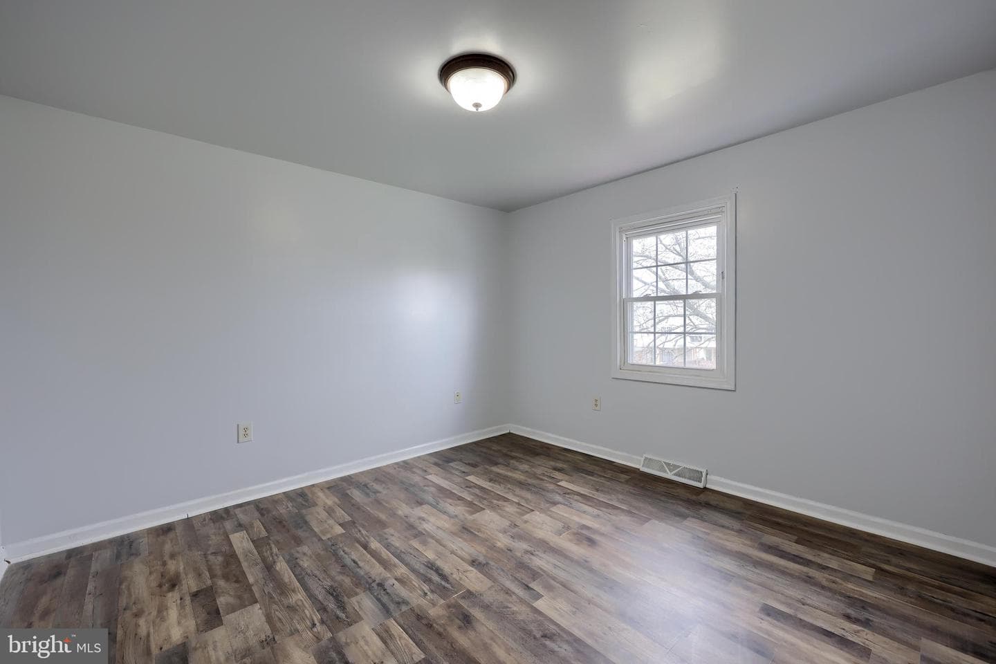 165 Robin Hill Circle photo 19