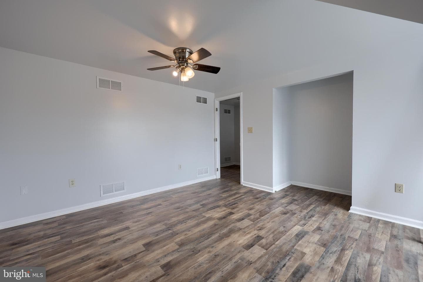 165 Robin Hill Circle photo 22