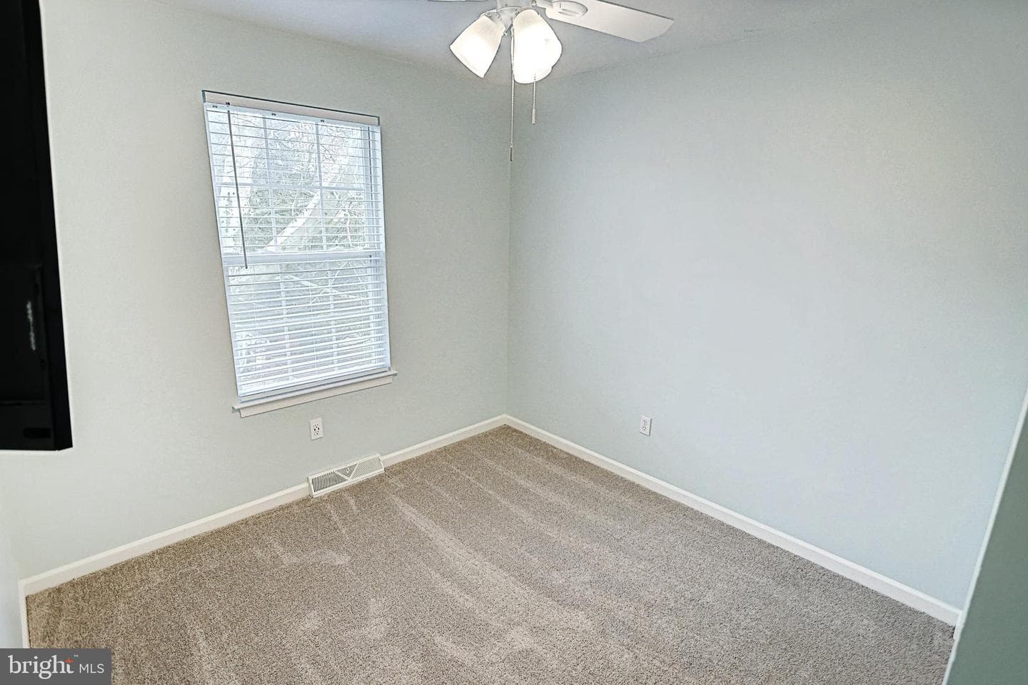 302 Cherry Street photo 20