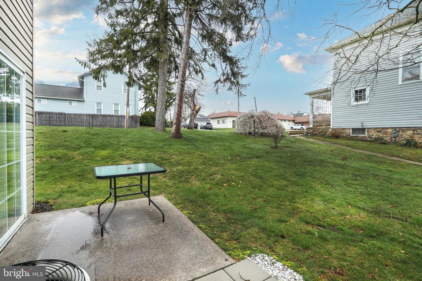 302 Cherry Street photo 25