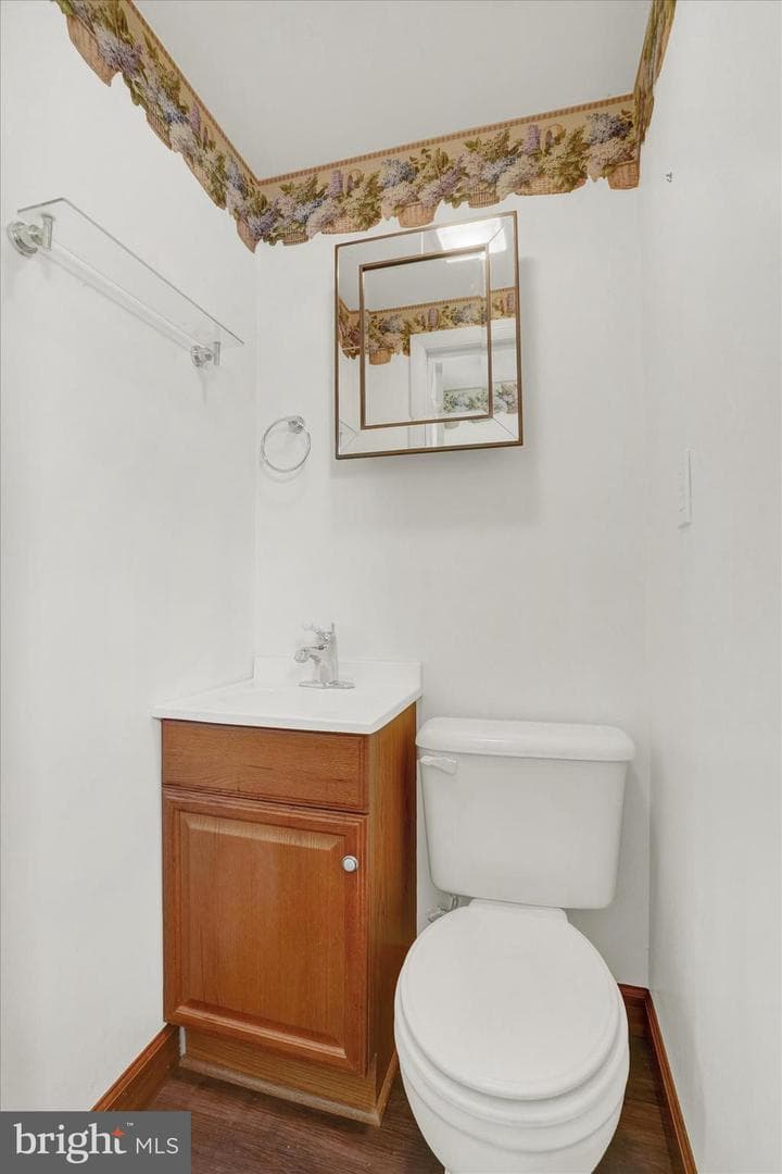 500 Maywood Road photo 14