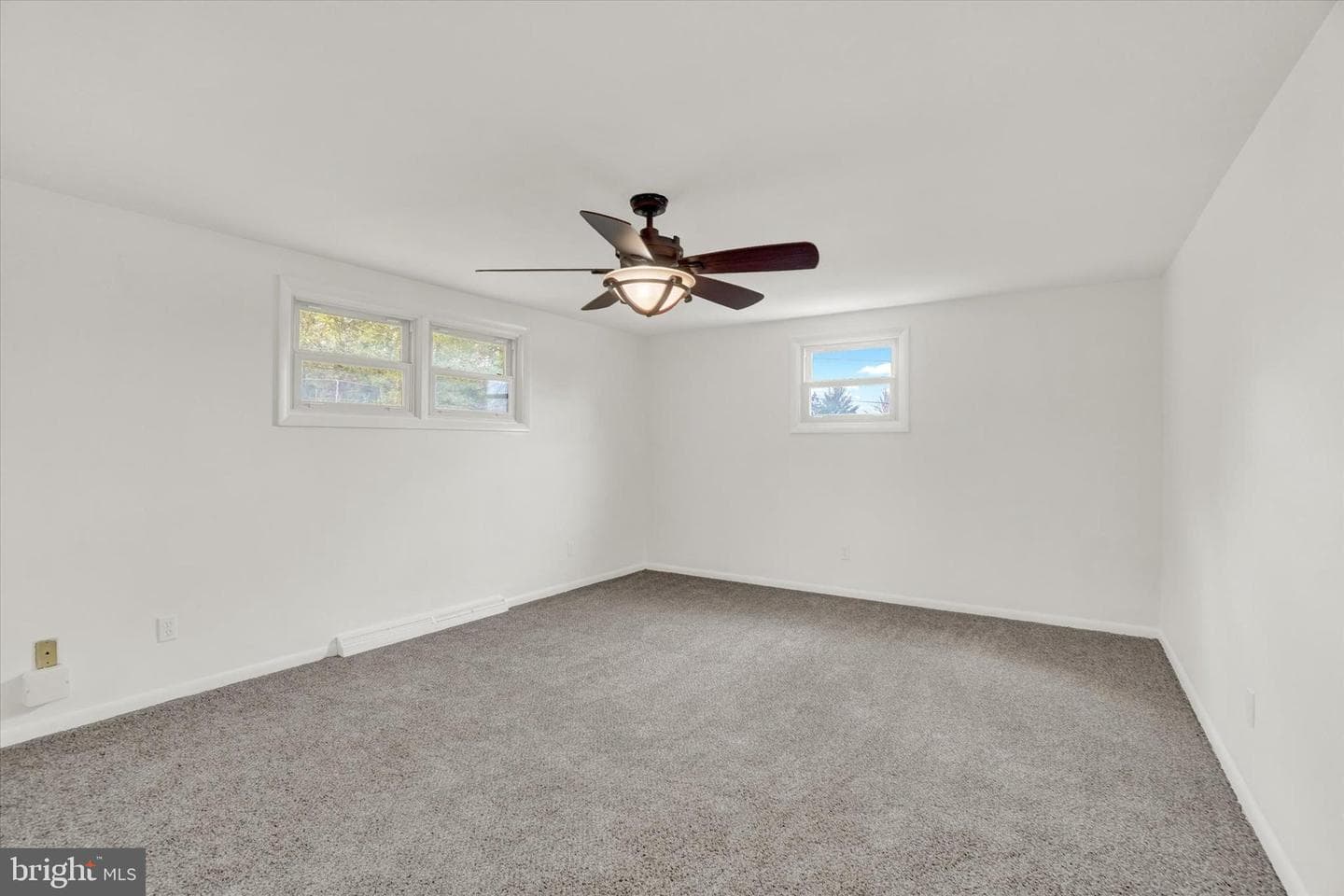 500 Maywood Road photo 20