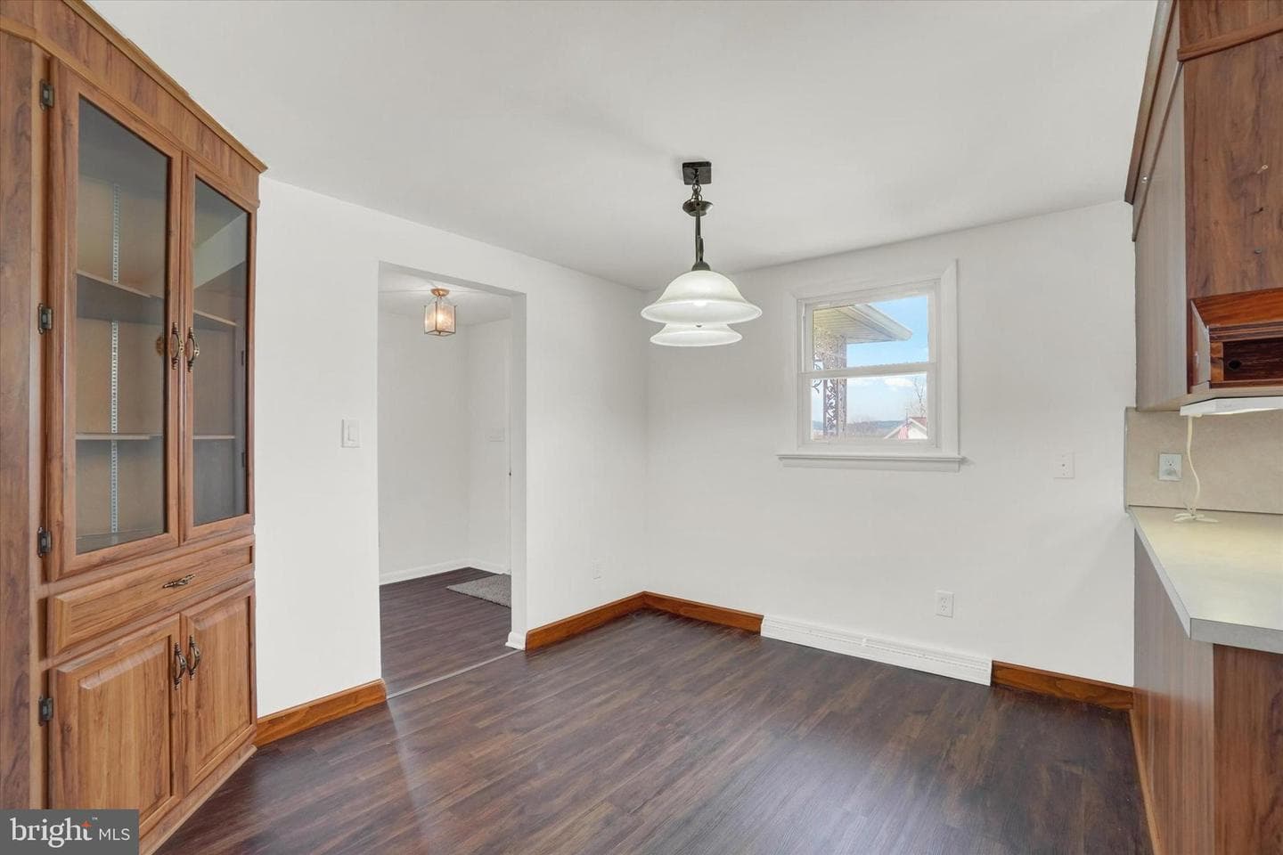 500 Maywood Road photo 9
