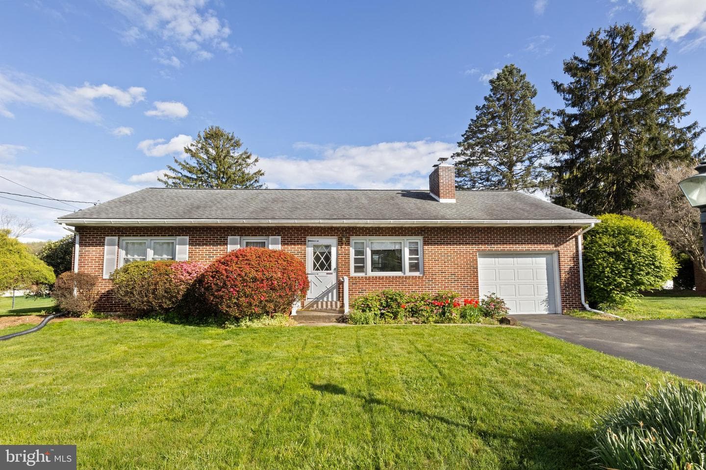 118 Sunset View Drive photo 2