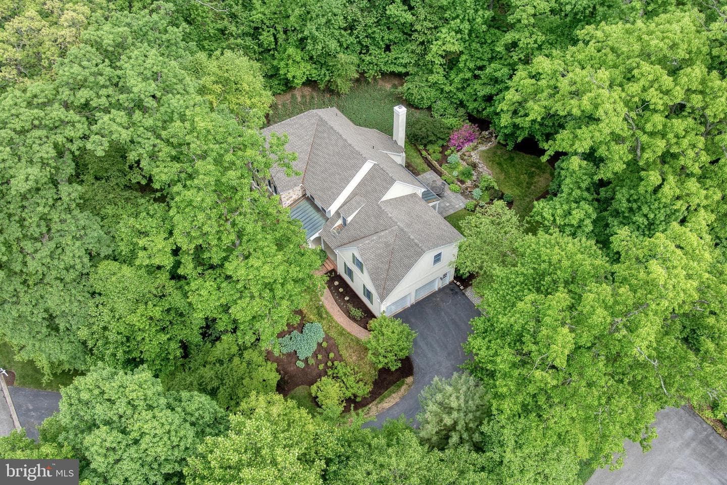 1745 Wyndham Drive photo 90