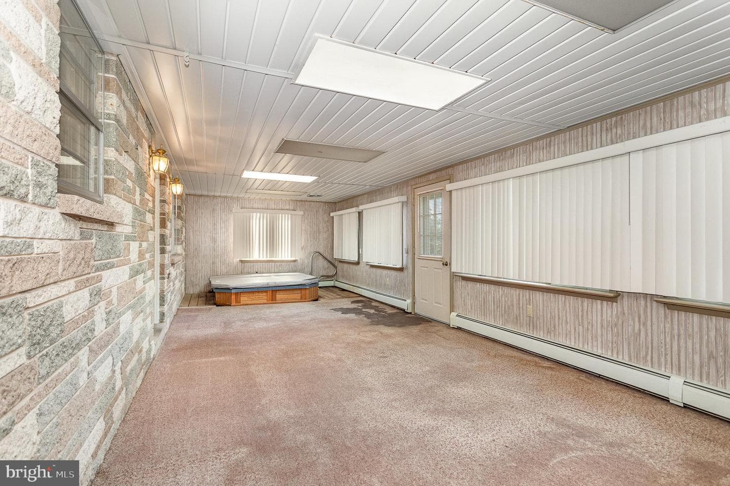 3051 Salem Avenue photo 13