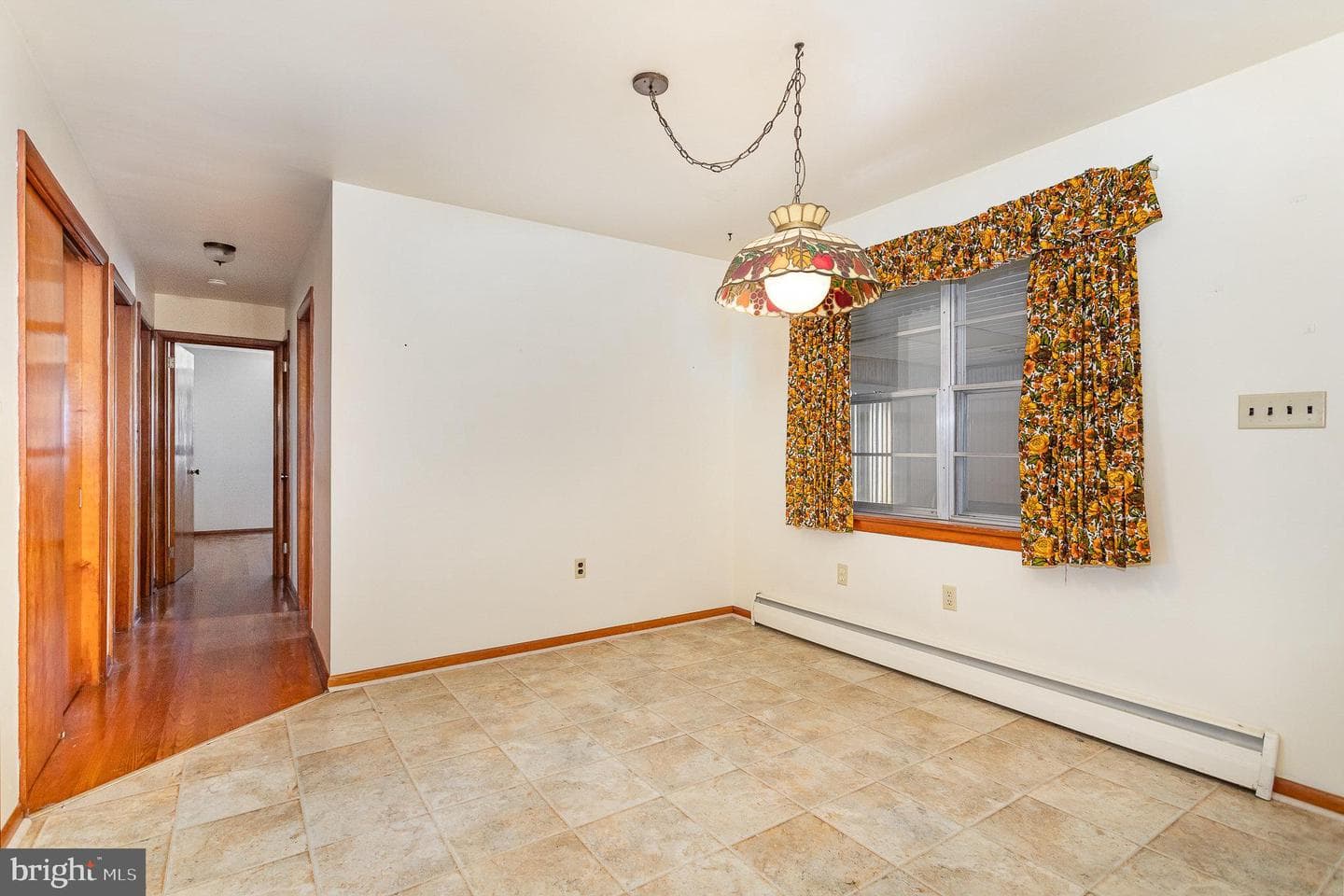 3051 Salem Avenue photo 8