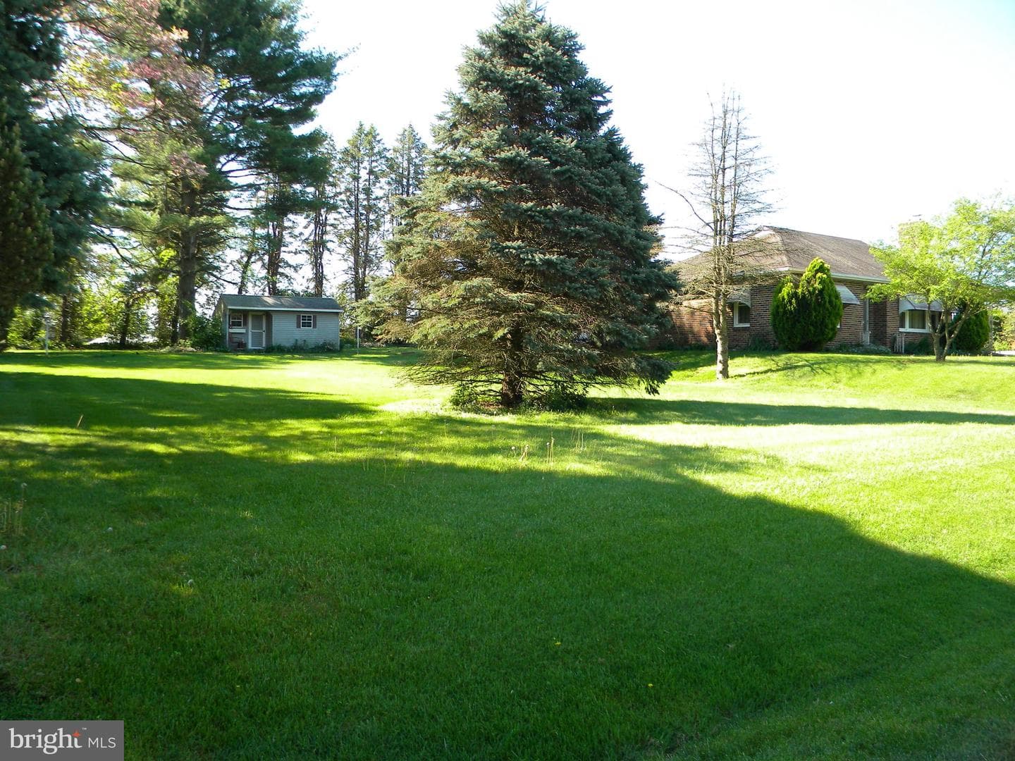 229 Mountain Road photo 3