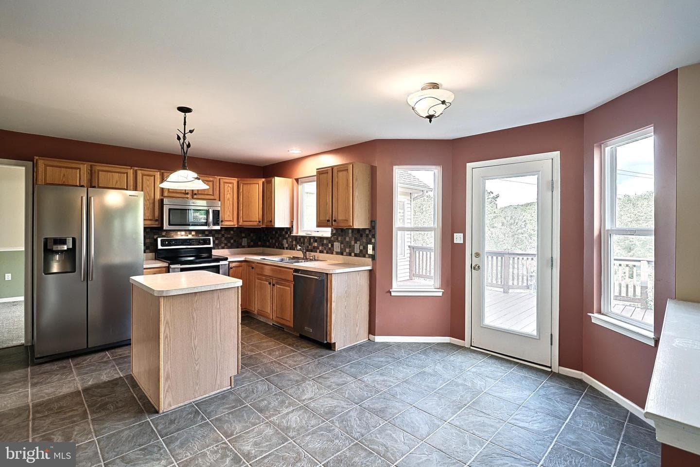 220 Sunset Circle photo 16