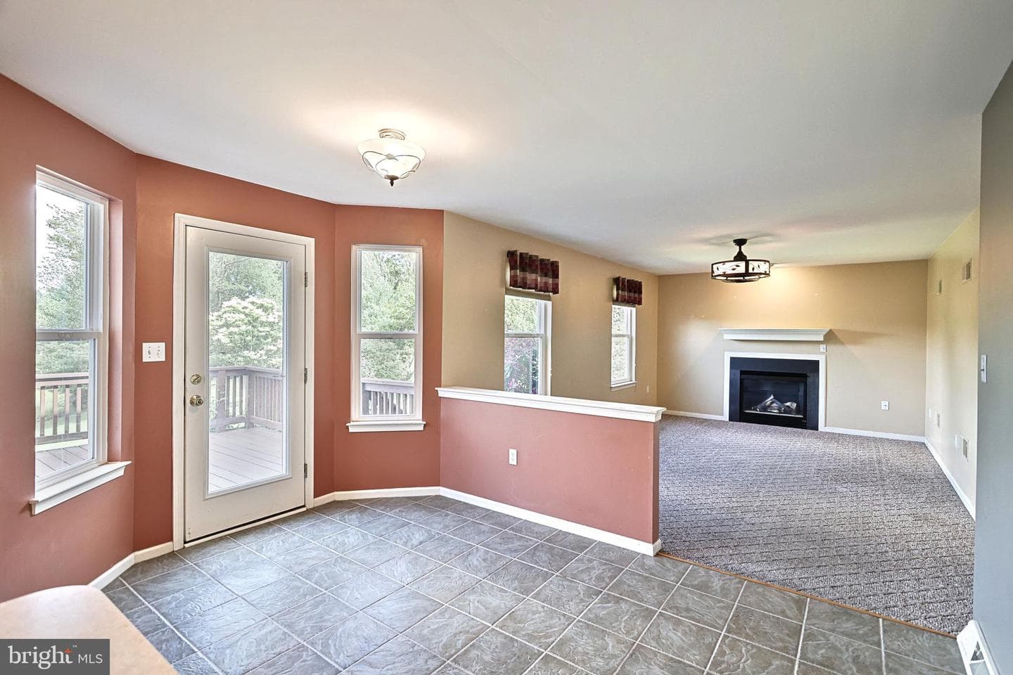 220 Sunset Circle photo 19