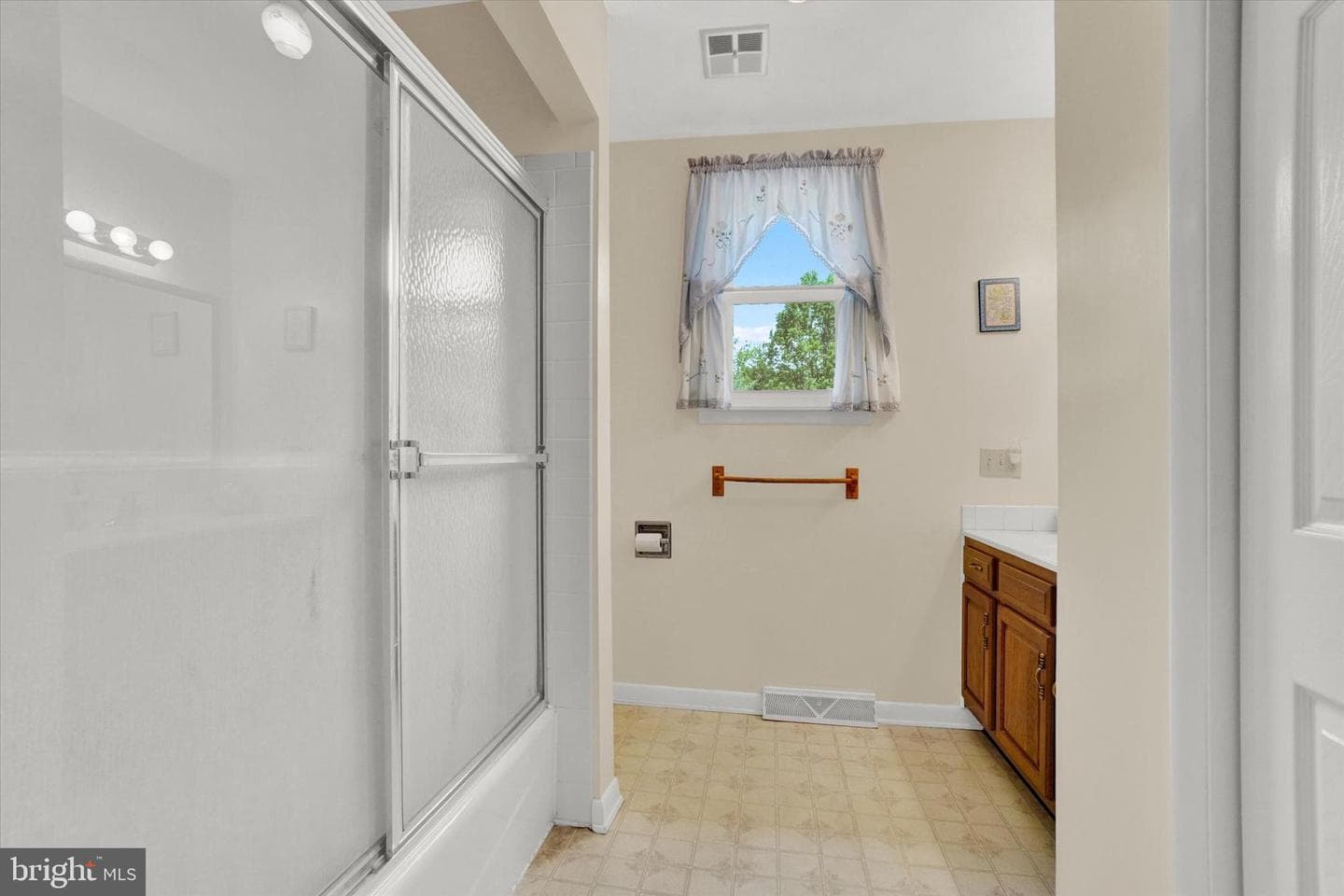 5011 Pine Hill Road photo 12