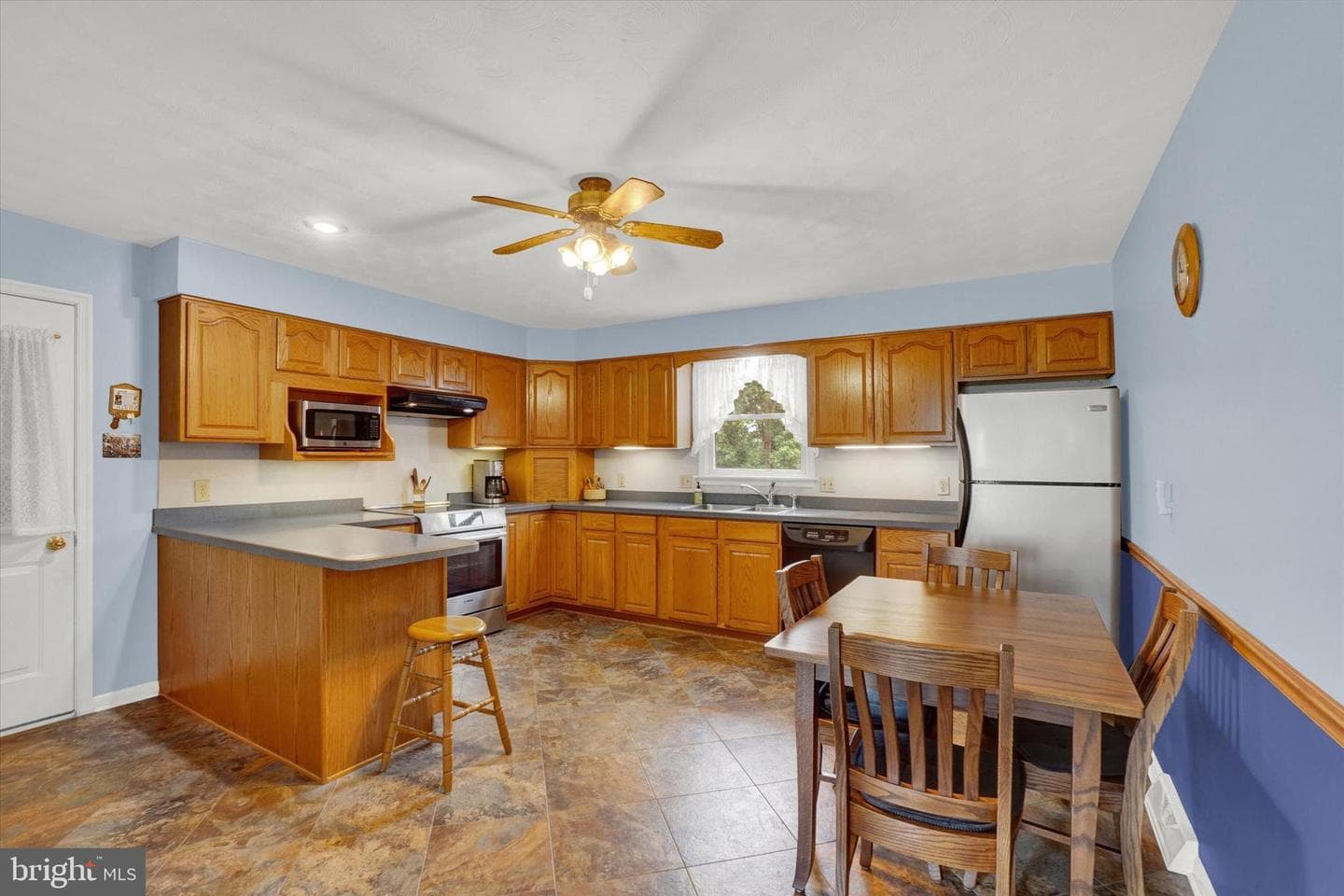 5011 Pine Hill Road photo 7