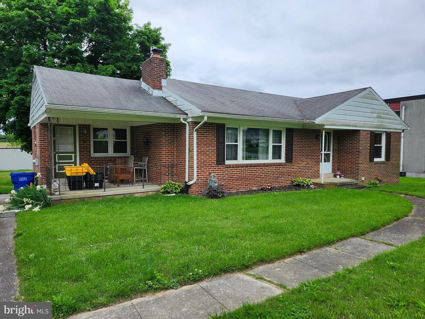 734 Hanover Road photo 1