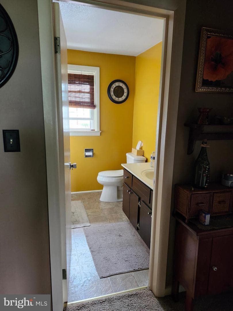 734 Hanover Road photo 19