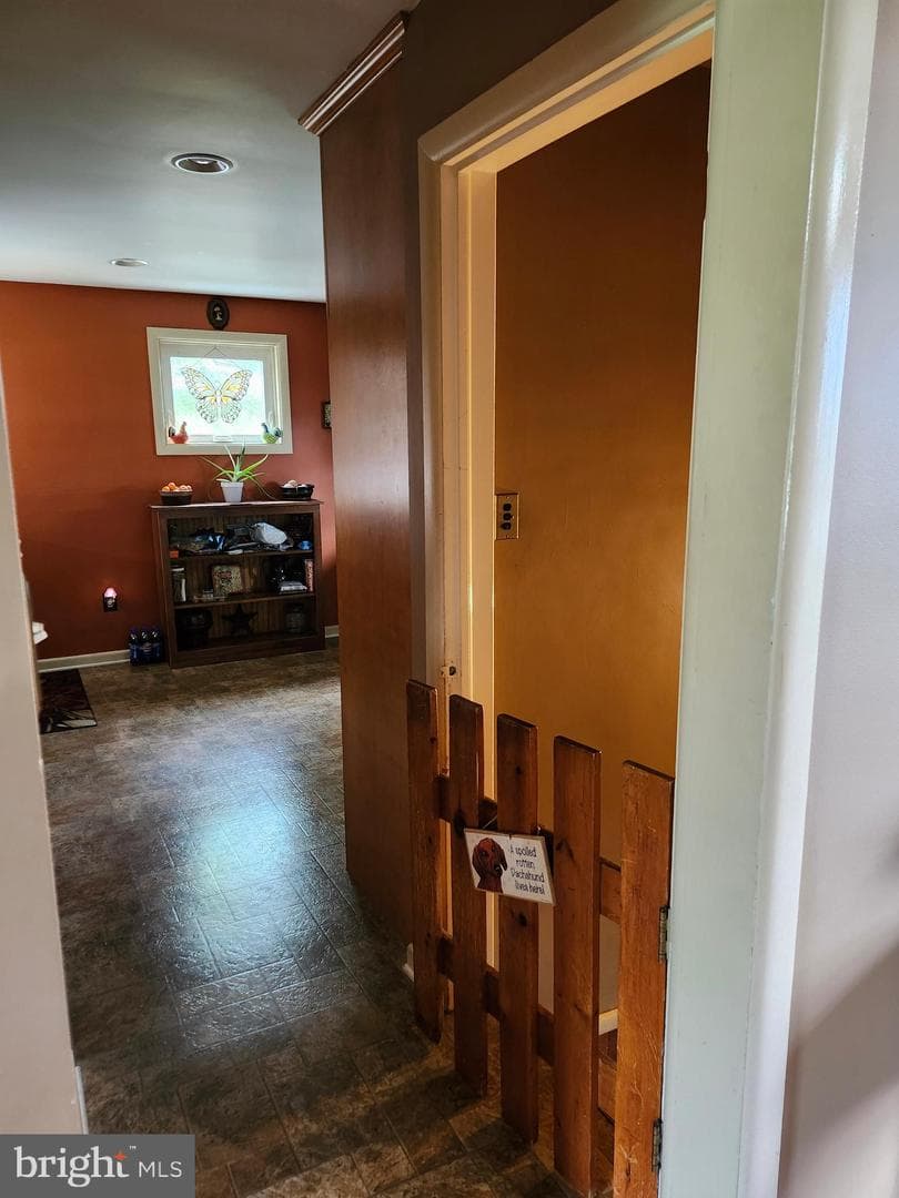 734 Hanover Road photo 23