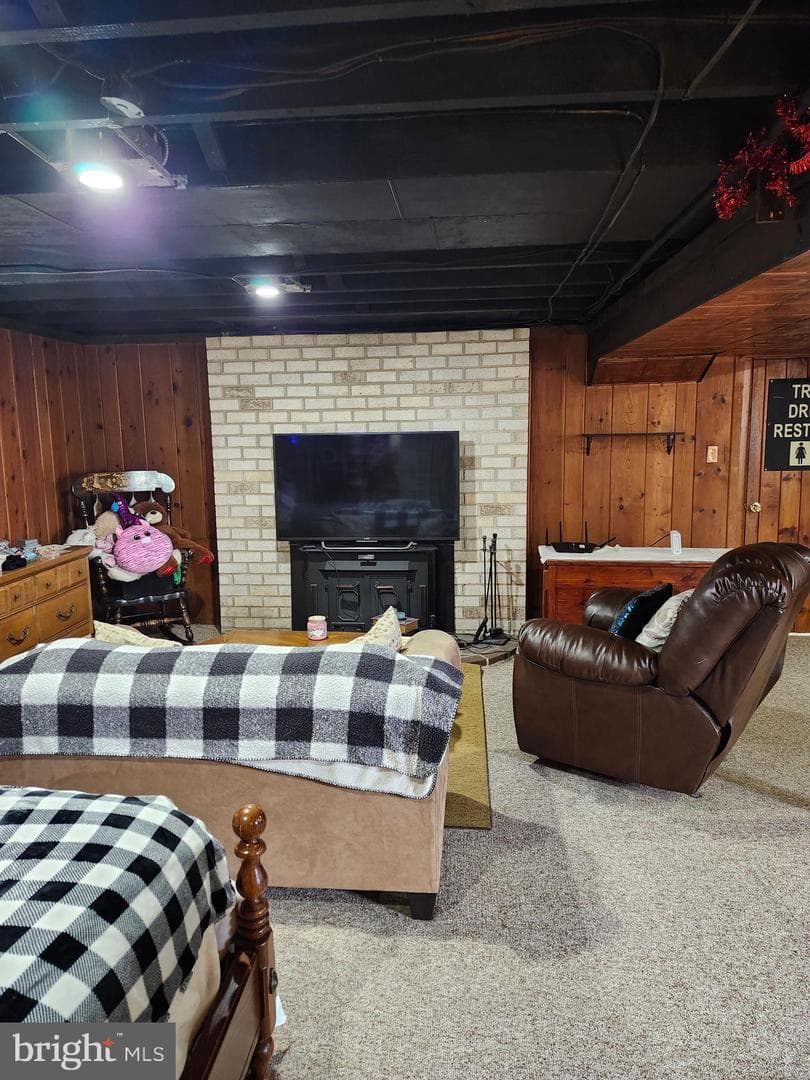 734 Hanover Road photo 26